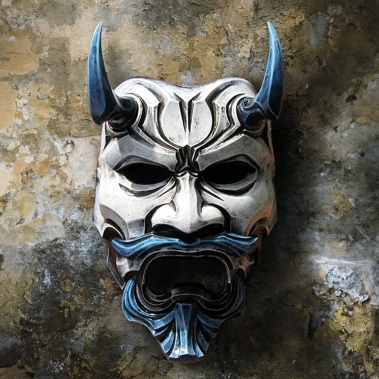Oud Japans Masker